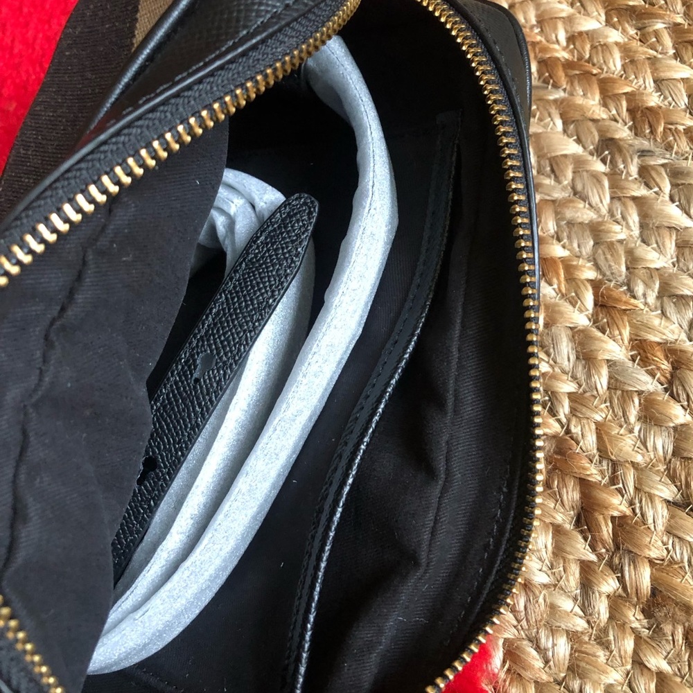 Bags - Picture 4 of 7